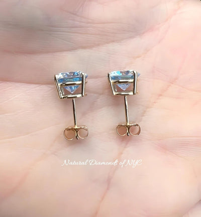Sky Blue Moissanite Stud Earrings • 14K Gold Solid • Round Cut • Sky Blue Moissanite Stud • Stud Earrings • Moissanite Earring • Bridal