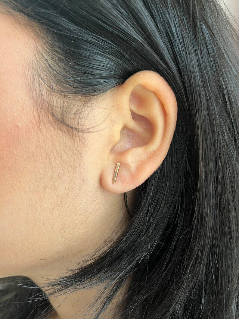 14k Gold Bar Stick Earrings, Minimalist Stud Earring for Everyday Wear, Simple Parallel Lines Models, Staple Line posts